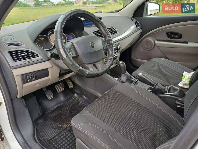 Хетчбек Renault Megane 2010 в Шостці