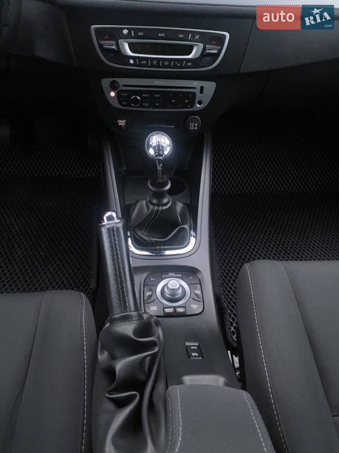 2013 Renault Megane - мініатюра 15