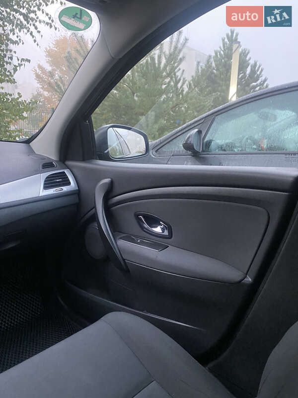 Універсал Renault Megane 2013 в Львові