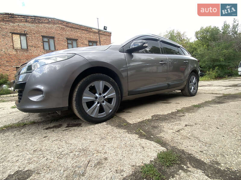Універсал Renault Megane 2011 в Харкові фото 6 Універсал Renault Megane 2011 в Харкові
