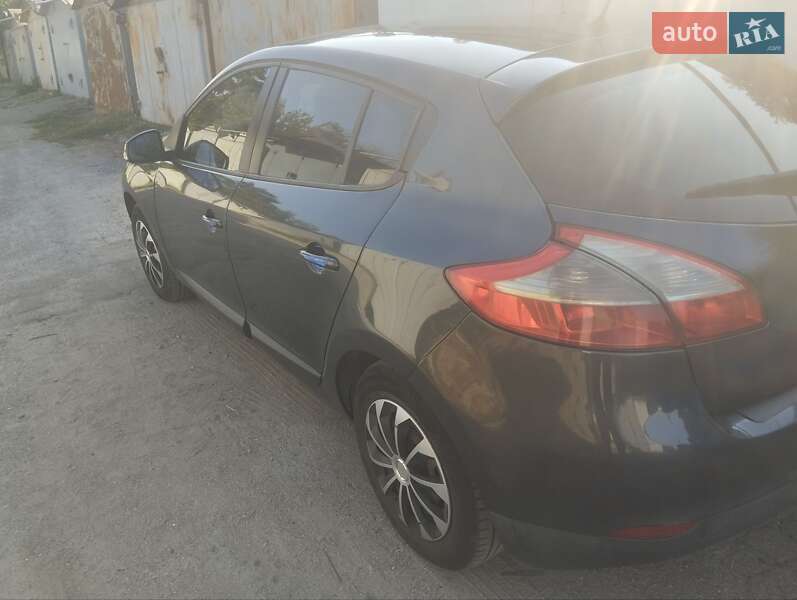 Хэтчбек Renault Megane 2008 в Днепре фото 7 Хэтчбек Renault Megane 2008 в Днепре
