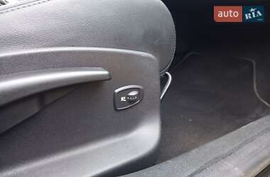 Хетчбек Renault Megane 2010 в 