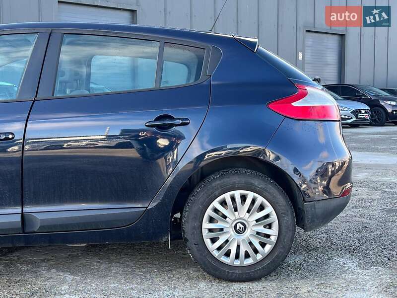 Хетчбек Renault Megane 2009 в Львові фото 5 Хетчбек Renault Megane 2009 в Львові