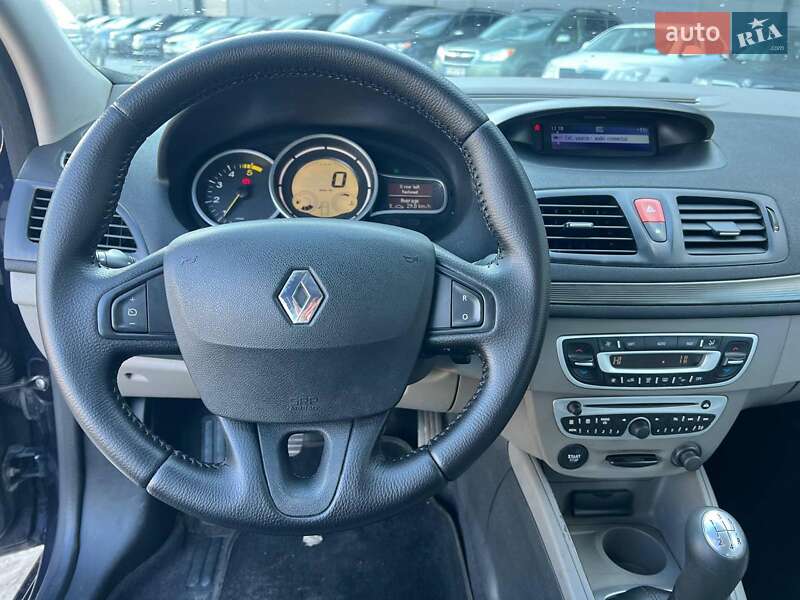 Хетчбек Renault Megane 2009 в Львові фото 21 Хетчбек Renault Megane 2009 в Львові