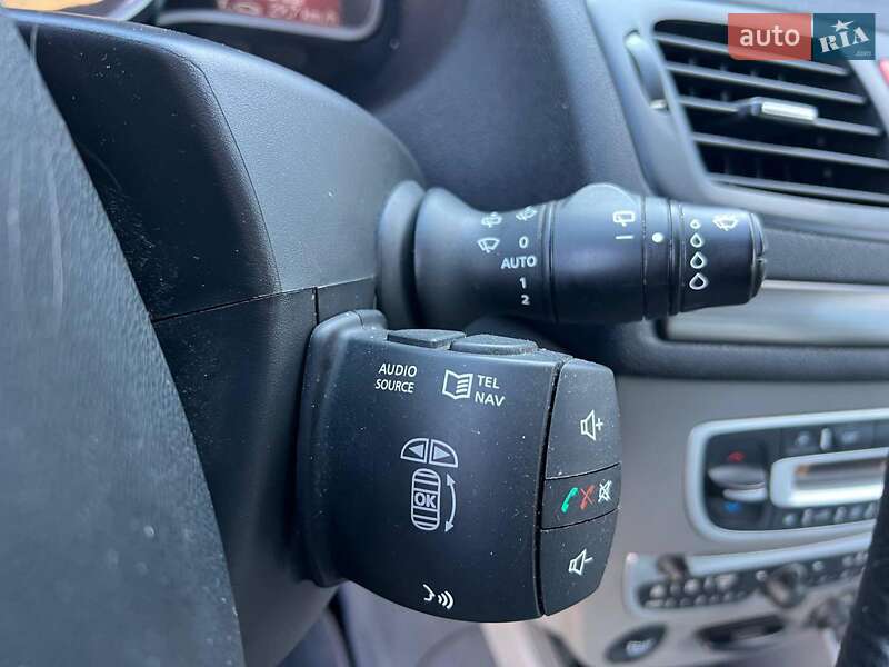 Хетчбек Renault Megane 2009 в Львові фото 24 Хетчбек Renault Megane 2009 в Львові