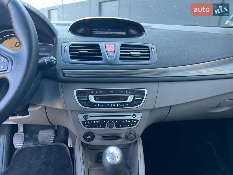 Хетчбек Renault Megane 2009 в Львові фото 26 Хетчбек Renault Megane 2009 в Львові