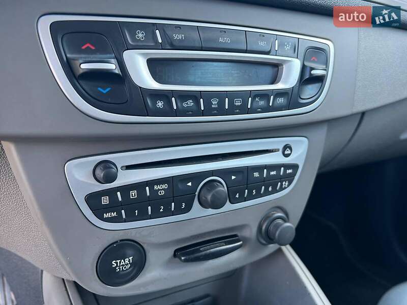 Хетчбек Renault Megane 2009 в Львові фото 35 Хетчбек Renault Megane 2009 в Львові