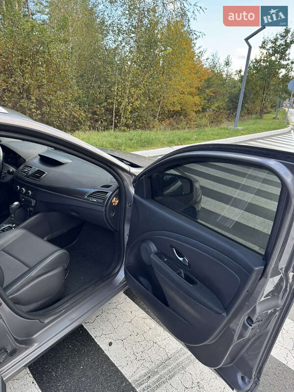 Универсал Renault Megane 2014 в Киеве