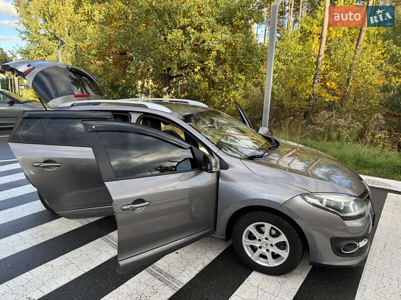 Универсал Renault Megane 2014 в Киеве