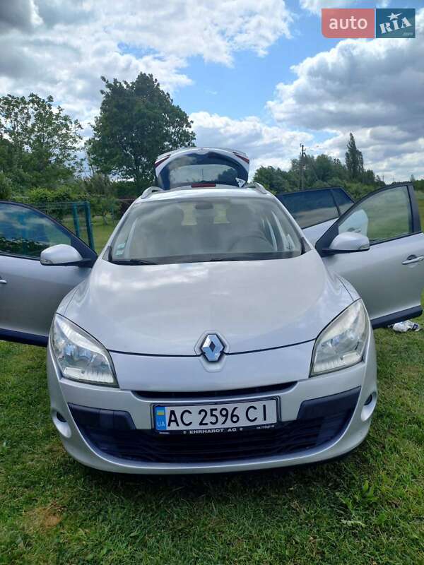 Renault Megane 2010 Renault Megane 2010