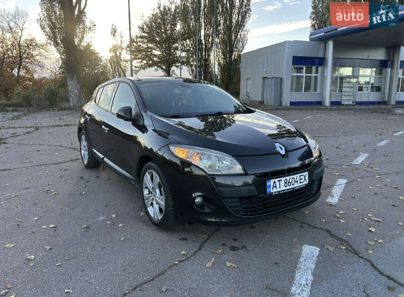 Хетчбек Renault Megane 2009 в Сарнах