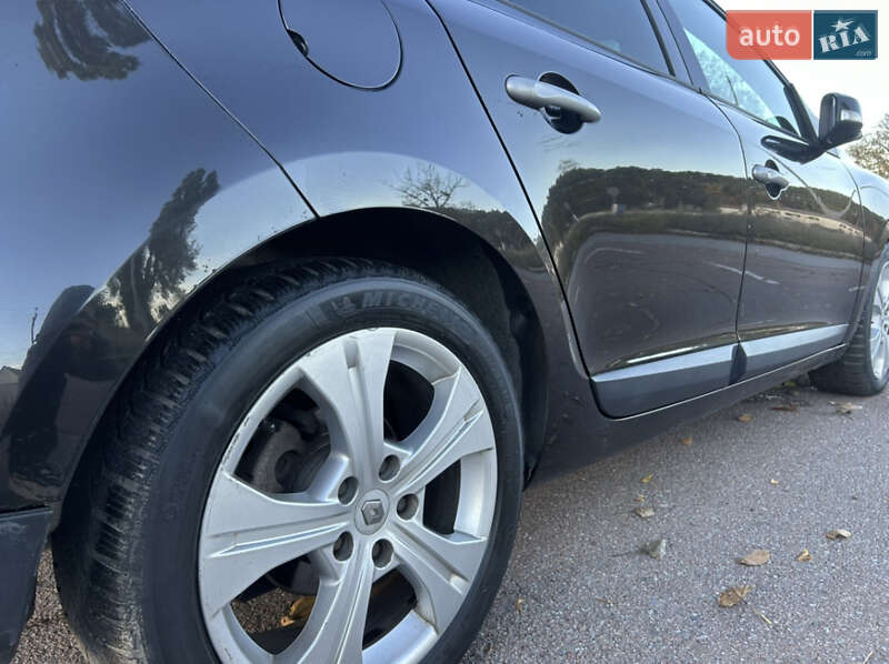 Хетчбек Renault Megane 2009 в Сарнах