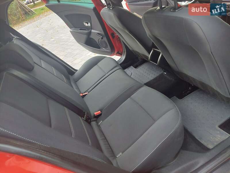 Универсал Renault Megane 2013 в Староконстантинове