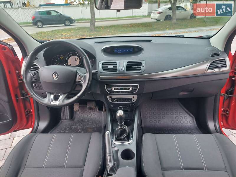 Универсал Renault Megane 2013 в Староконстантинове