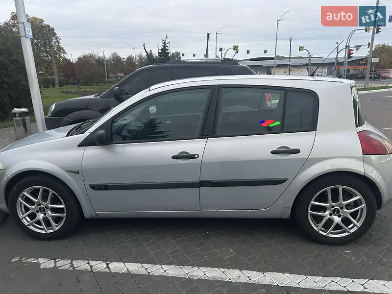 Хэтчбек Renault Megane 2002 в Киеве фото 3 Хэтчбек Renault Megane 2002 в Киеве