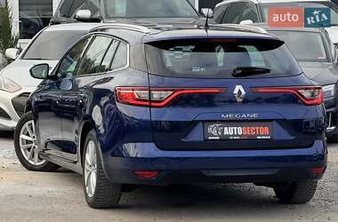 Універсал Renault Megane 2017 в  фото 5 Універсал Renault Megane 2017 в