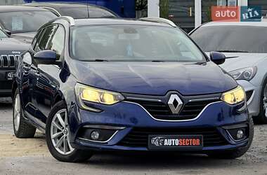 Універсал Renault Megane 2017 в  фото 10 Універсал Renault Megane 2017 в