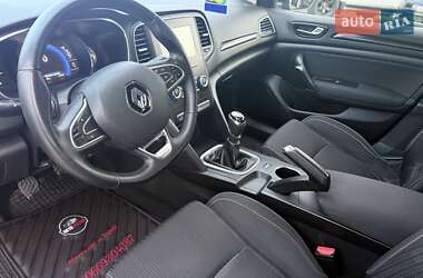 Універсал Renault Megane 2017 в  фото 15 Універсал Renault Megane 2017 в