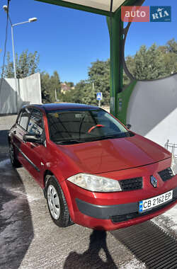 Хэтчбек Renault Megane 2004 в  Хэтчбек Renault Megane 2004 в