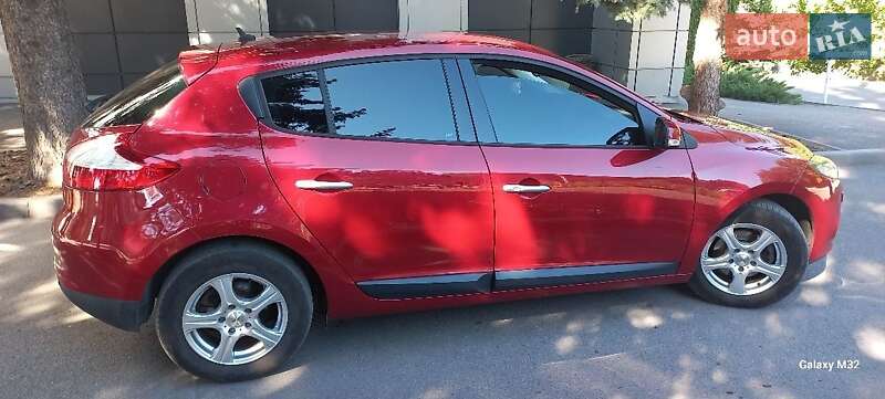 Хетчбек Renault Megane 2009 в Кам'янському фото 8 Хетчбек Renault Megane 2009 в Кам'янському