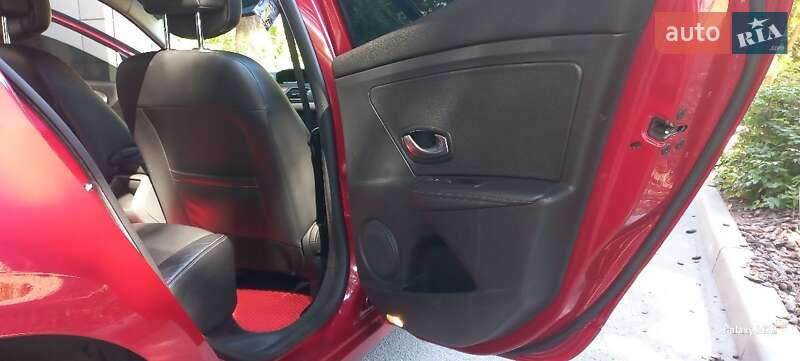 Хетчбек Renault Megane 2009 в Кам'янському фото 18 Хетчбек Renault Megane 2009 в Кам'янському