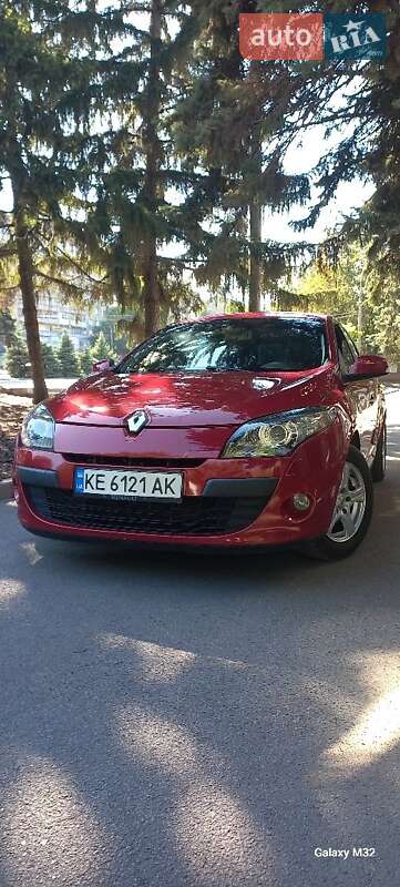 Хетчбек Renault Megane 2009 в Кам'янському фото 24 Хетчбек Renault Megane 2009 в Кам'янському