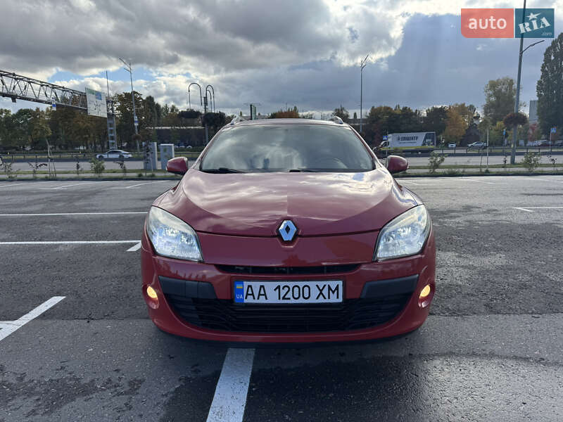 Универсал Renault Megane 2010 в Киеве фото 5 Универсал Renault Megane 2010 в Киеве