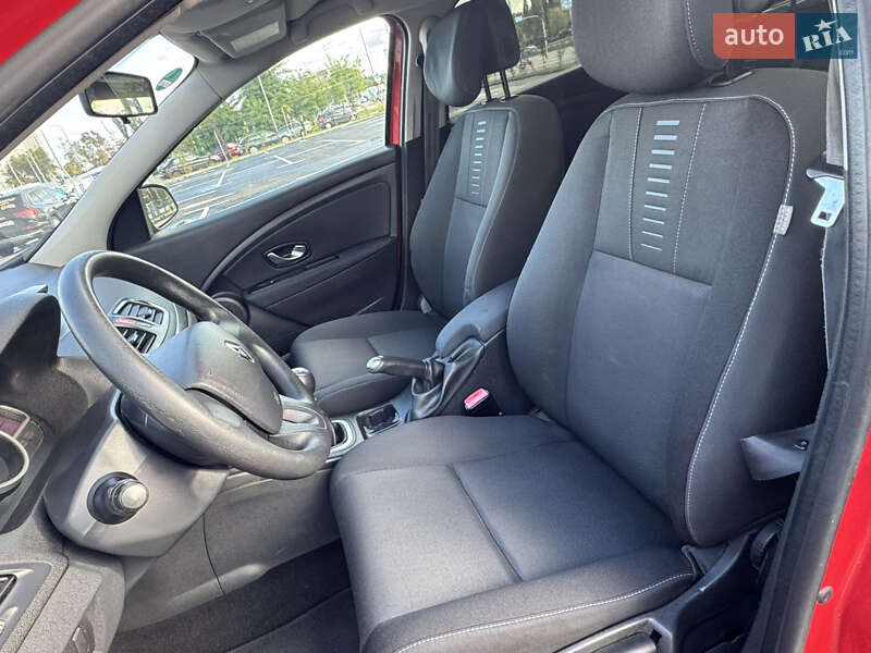 Универсал Renault Megane 2010 в Киеве фото 16 Универсал Renault Megane 2010 в Киеве