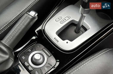 Універсал Renault Megane 2011 в  фото 34 Універсал Renault Megane 2011 в