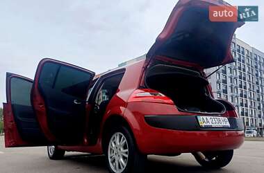 Хэтчбек Renault Megane 2008 в 
