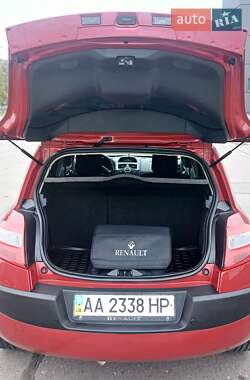 Хэтчбек Renault Megane 2008 в 