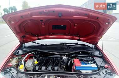 Хэтчбек Renault Megane 2008 в 