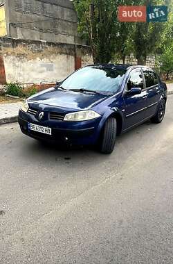 Седан Renault Megane 2004 в 