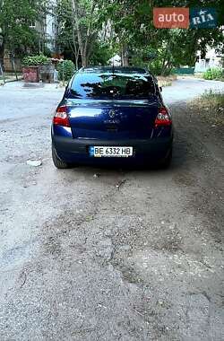 Седан Renault Megane 2004 в 
