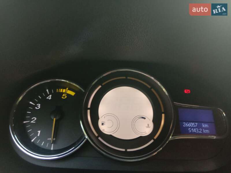 Хетчбек Renault Megane 2014 в Сумах