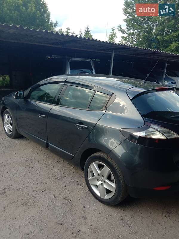 Хетчбек Renault Megane 2014 в Сумах