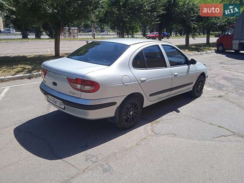 Седан Renault Megane 2003 в Черкасах фото 10 Седан Renault Megane 2003 в Черкасах