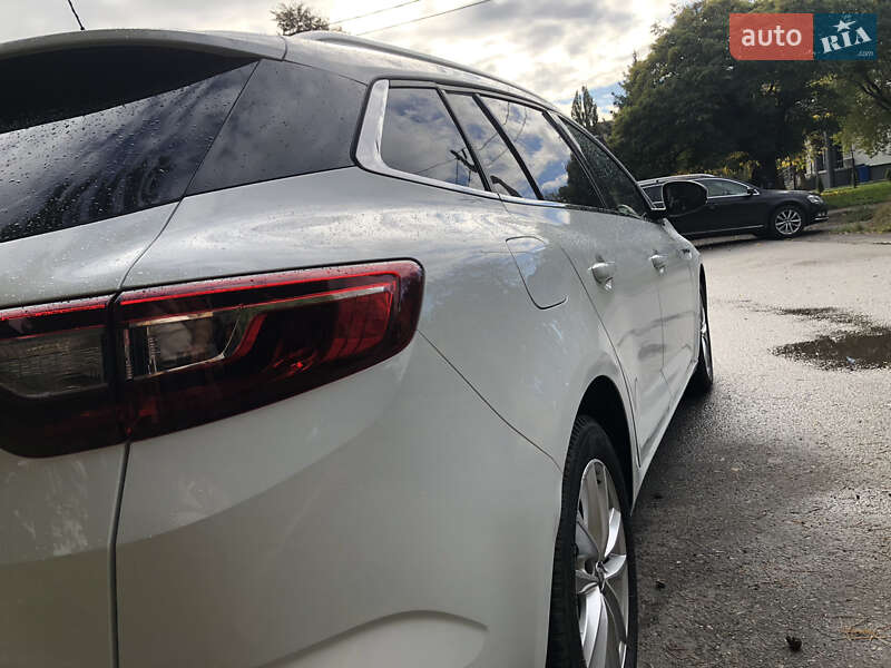 Універсал Renault Megane 2017 в Луцьку