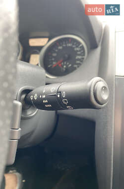 Универсал Renault Megane 2005 в  фото 24 Универсал Renault Megane 2005 в