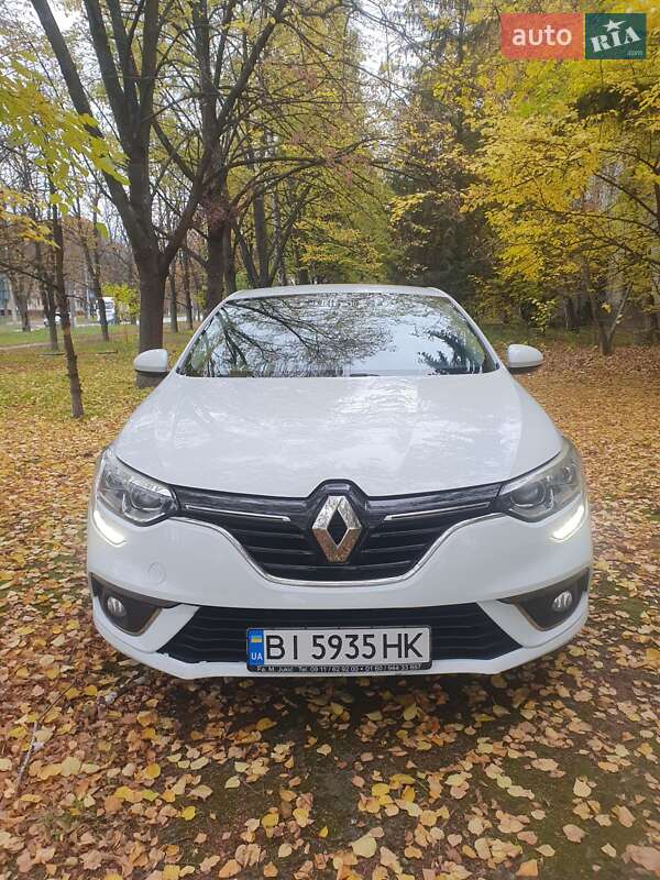 Универсал Renault Megane 2017 в Кременчуге фото 11 Универсал Renault Megane 2017 в Кременчуге