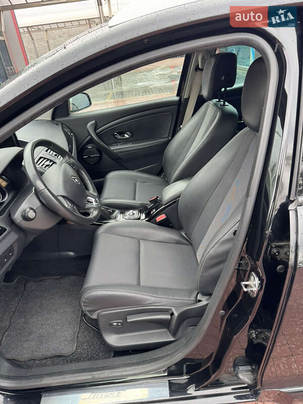 Универсал Renault Megane 2013 в Ровно фото 17 Универсал Renault Megane 2013 в Ровно