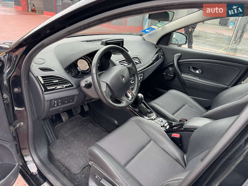 Универсал Renault Megane 2013 в Ровно фото 20 Универсал Renault Megane 2013 в Ровно