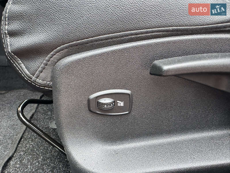 Универсал Renault Megane 2013 в Ровно фото 23 Универсал Renault Megane 2013 в Ровно