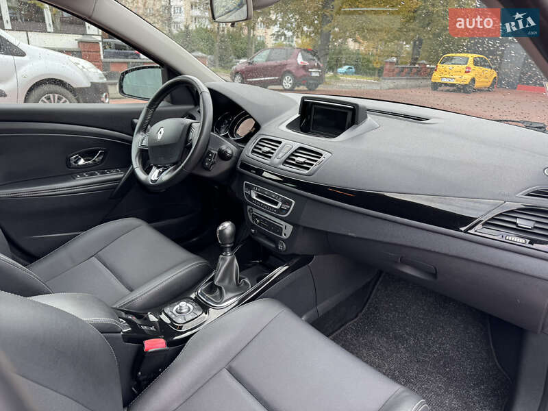 Универсал Renault Megane 2013 в Ровно фото 40 Универсал Renault Megane 2013 в Ровно