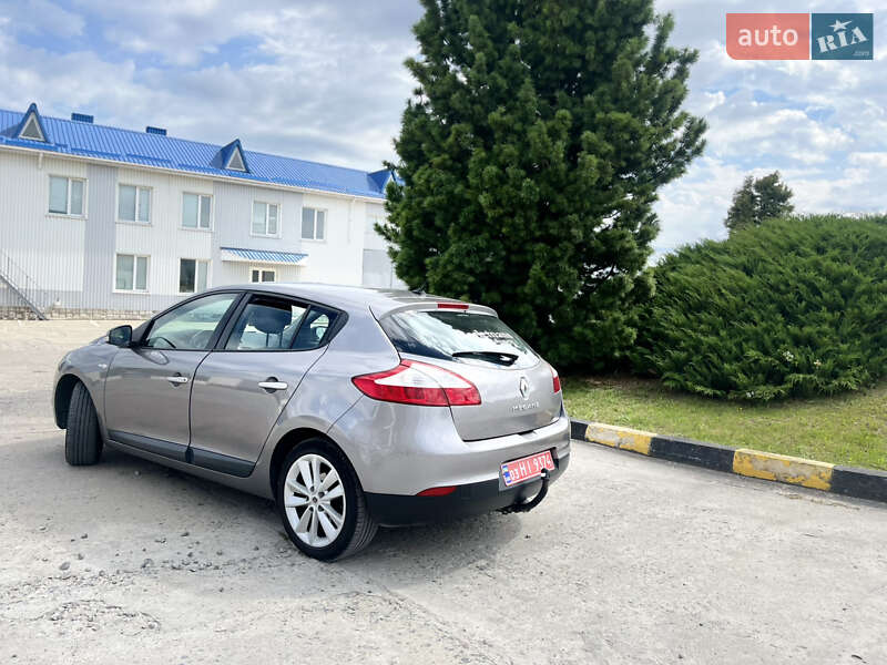 Хетчбек Renault Megane 2010 в Охтирці фото 15 Хетчбек Renault Megane 2010 в Охтирці
