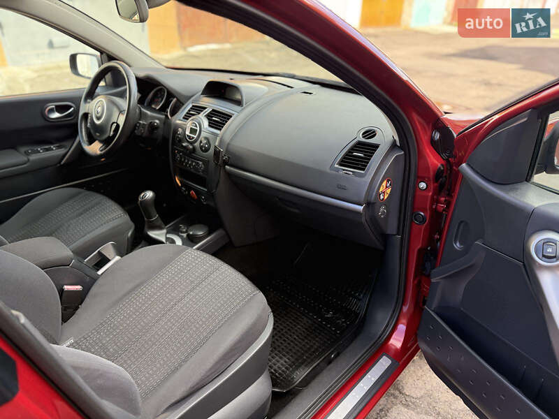 Універсал Renault Megane 2006 в Умані фото 25 Універсал Renault Megane 2006 в Умані
