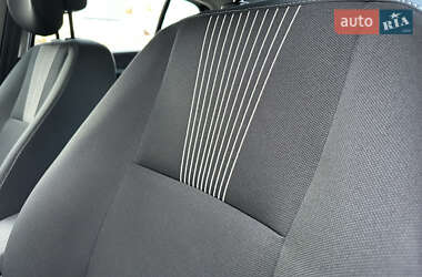 Хэтчбек Renault Megane 2011 в 