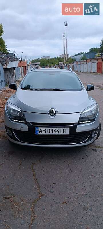 Универсал Renault Megane 2013 в Николаеве фото 12 Универсал Renault Megane 2013 в Николаеве