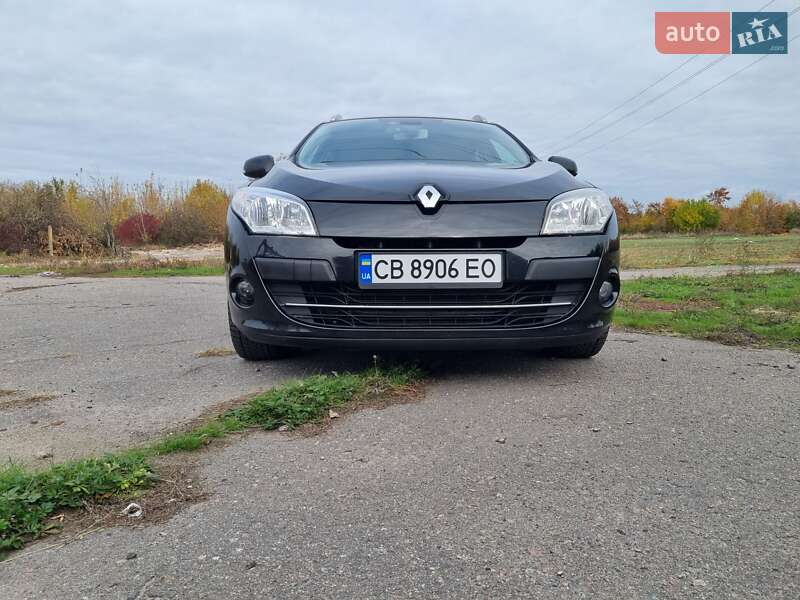 Универсал Renault Megane 2011 в 