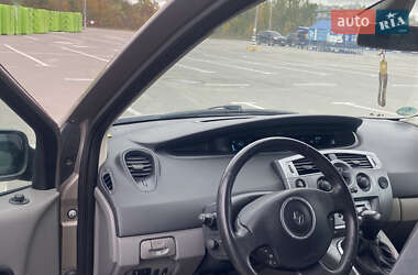 Хэтчбек Renault Megane 2009 в 